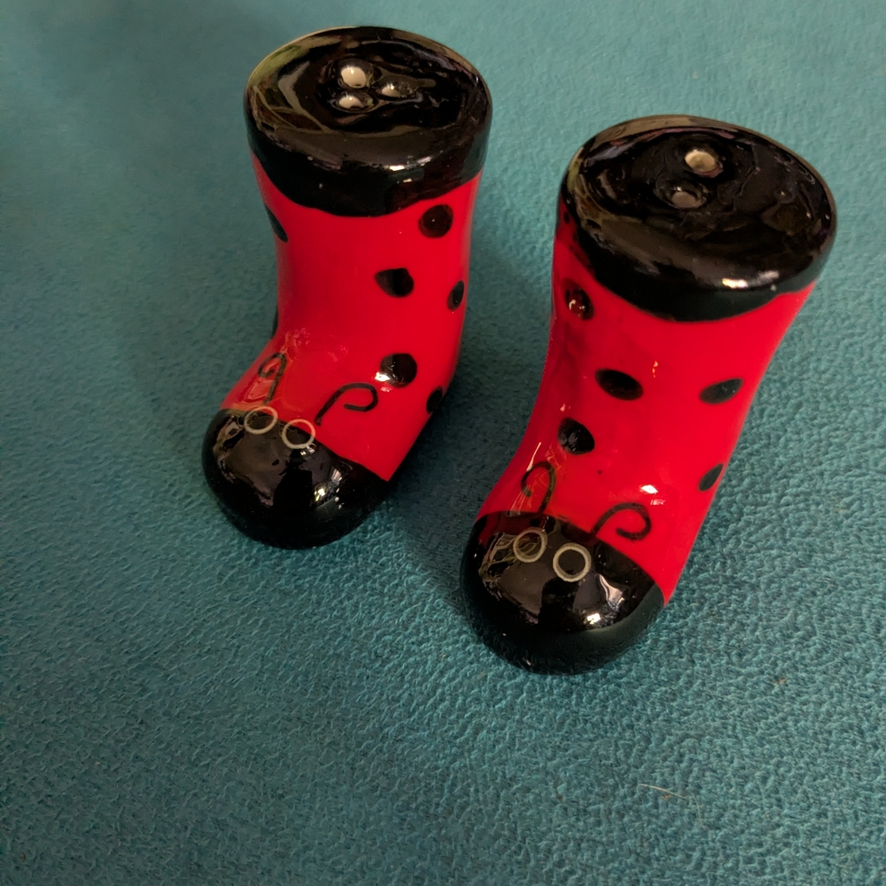 Red and Black Ladybug-themed Boots Salt And Pepper Shakers.